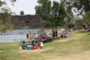 Picnic at the lake - Twin Falls